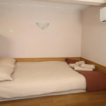 Tsar Kaloyan Near Tsarevets Apartment Veliko Tarnovo