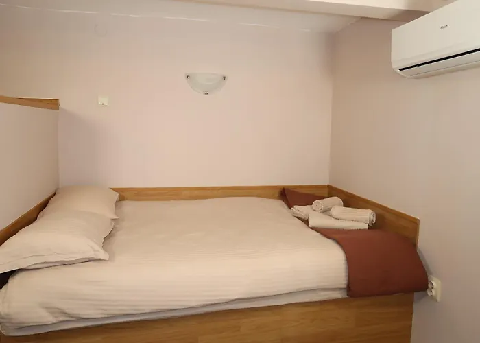 Tsar Kaloyan Near Tsarevets Apartment Veliko Tarnovo